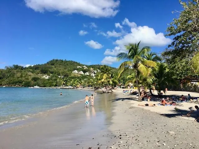 Ti ' Plage Les Trois-Ilets 0*,  Martinique