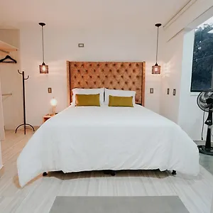 ** Hotel Balcones Del Estadio Colombie